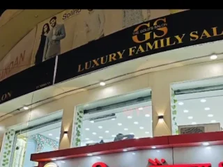 the golds salon
