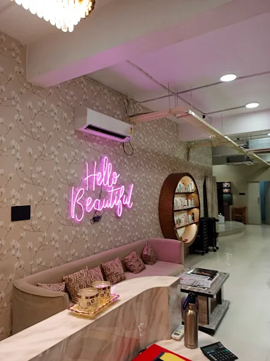 Trendz Studio Unisex Salon and Spa